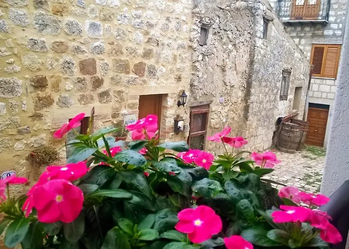 Cas'antica Soprana Bed & Breakfast